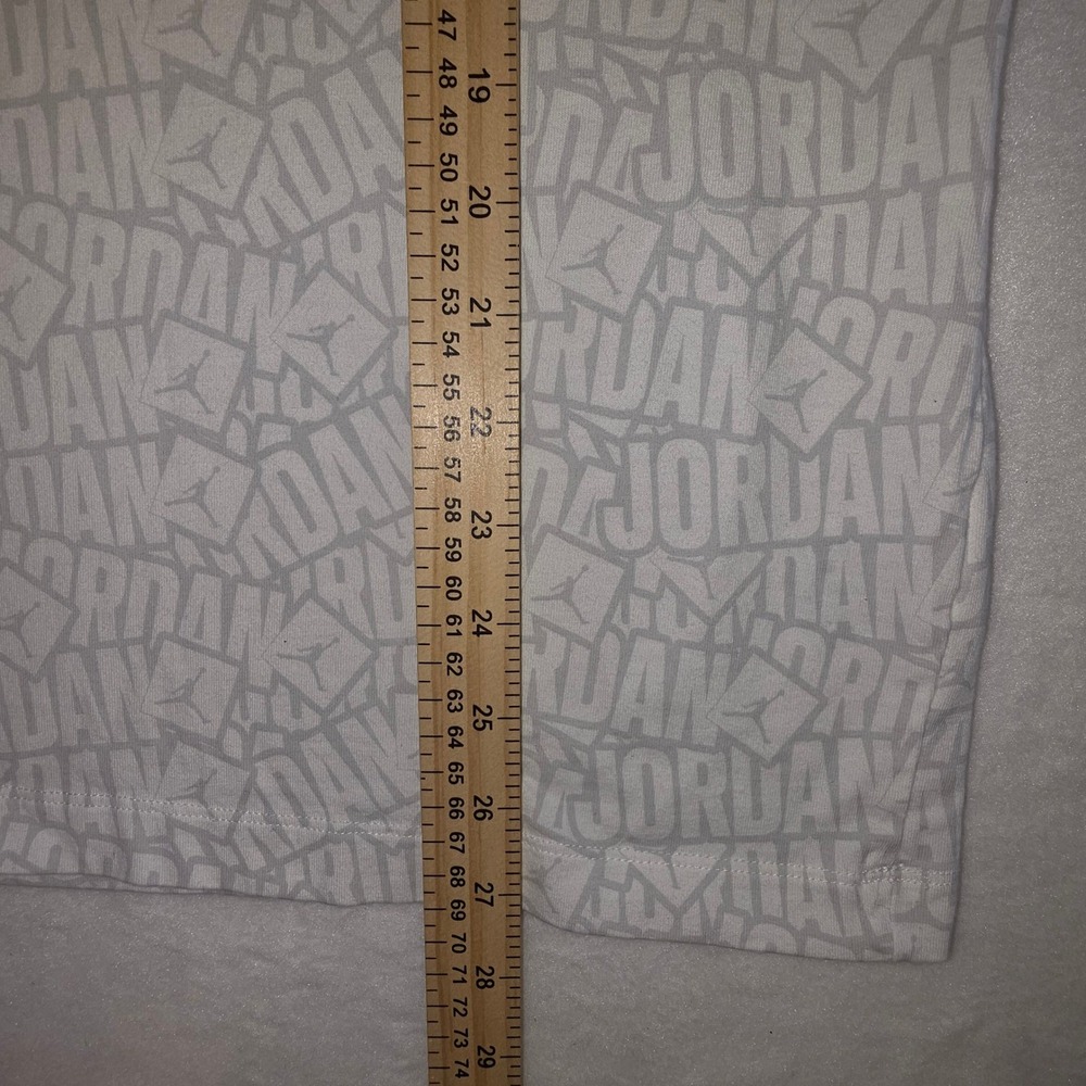 Jordan Mens All Over Print Jumpman Logo T-Shirt White Red Large AJ1105-100 - Picture 7 of 7